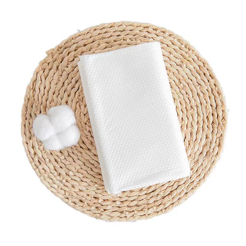 ODM HOTEL Disposable Bathroom Camping Hiking White Bath Body Face Towels Individual Packing Big Shower Towel