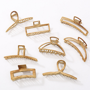 YJL new arrival wooden line metal claw clips women large hair clip claw fashion hair claw clips wholesale