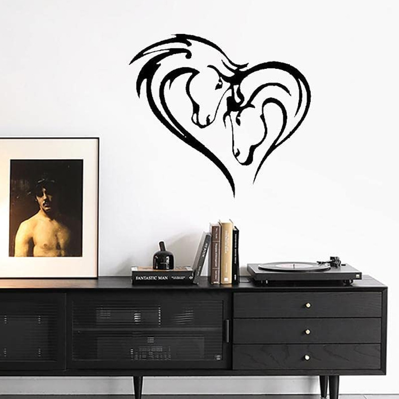 YJL Valentine's Day Bedroom Entrance Metal Wall Decor Love Shaped Horse Silhouette Metal Arts Wall Arts Metal Wall Art