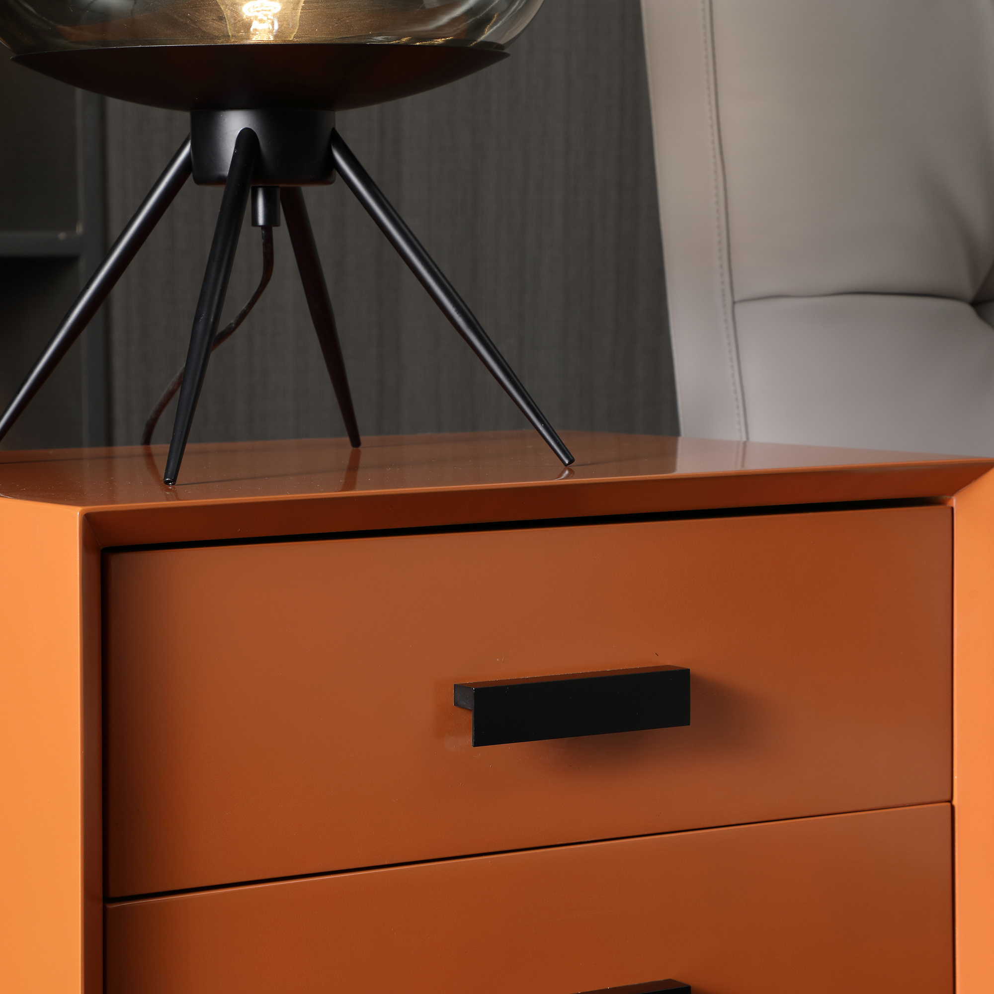 New luxury hotel bedroom furniture modern solid wood lacquered nightstand double drawer multifunctional practical nightstand