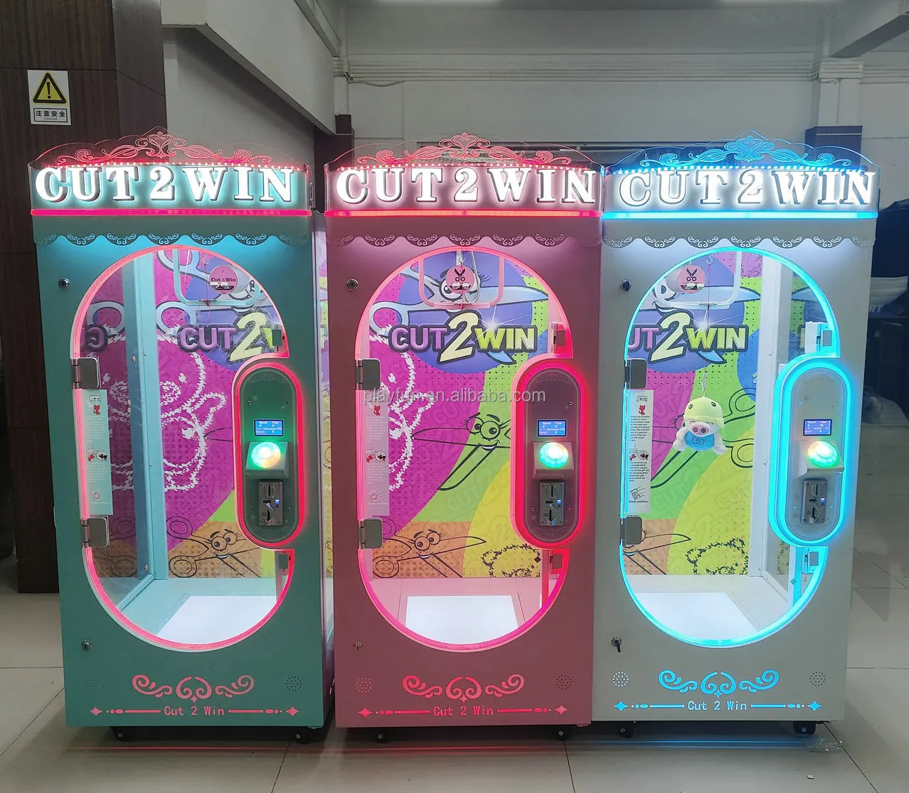 Classic Pink Coin Operated String Cutting Game Arcade Machine CUT 2 WIN Skill Cut Ur Prize Game Machine