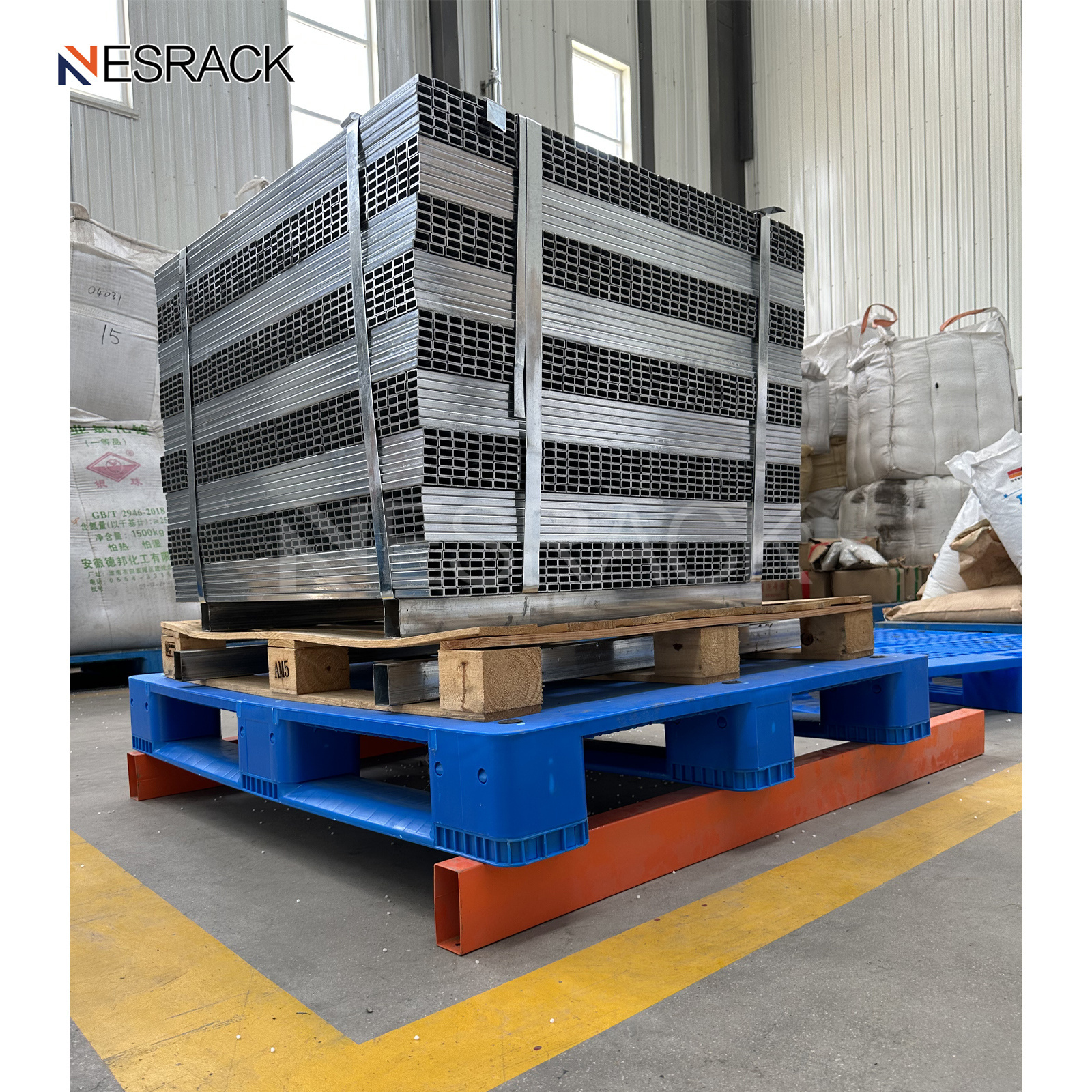 Warehouse Industrial Steel Rack Tray Single Double Face Stacking Grid Solid Cheap HDPE Storage Heavy Duty Euro Plastic Pallet