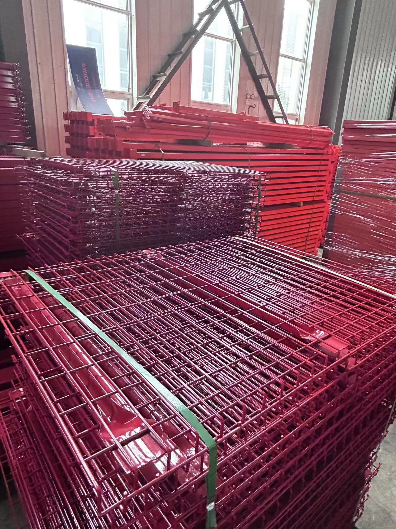 Top Hot Selling China Retail Shop Shelf Used Metal Steel Wire Mesh Decks For Pallet Rack Warehouse Storage Price