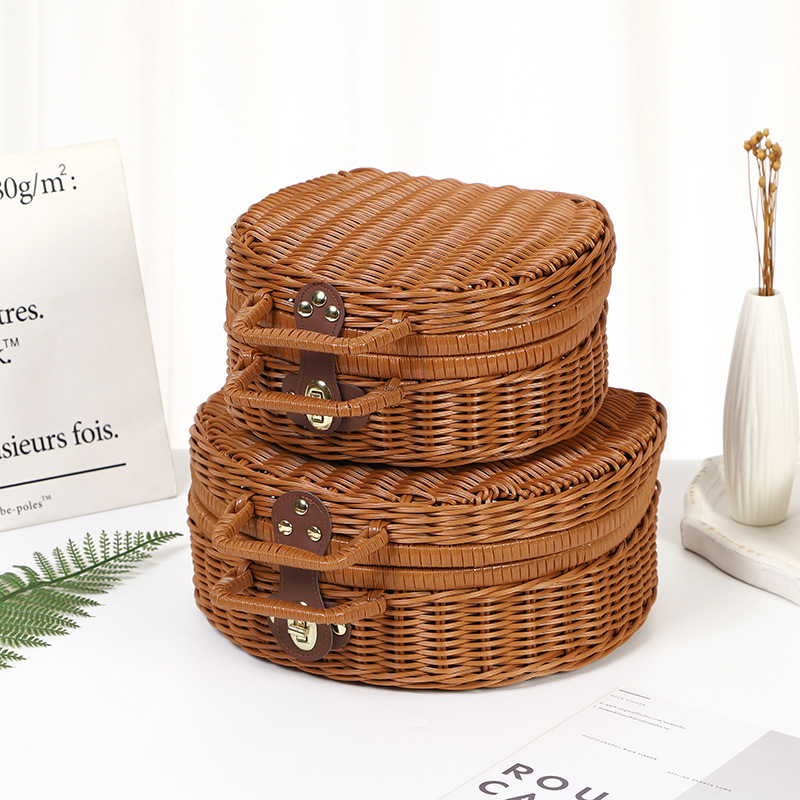 Natural wholesale cheap price handwoven bamboo rattan picnic basket