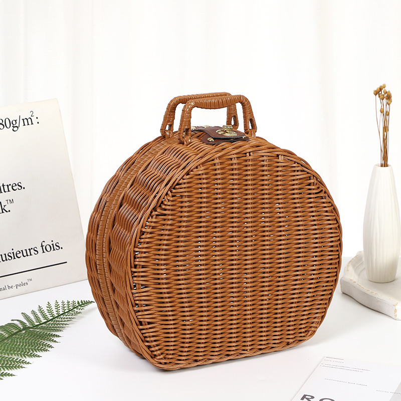 Natural wholesale cheap price handwoven bamboo rattan picnic basket