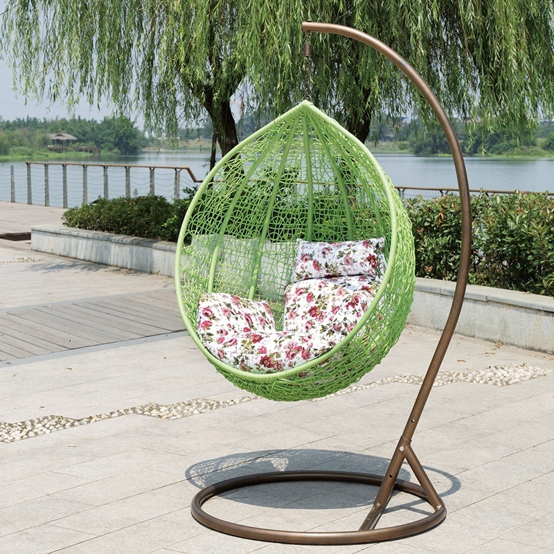 2021 adult outdoor garden balcony relax 2 person rattan resin hanging cheap double egg swing chair