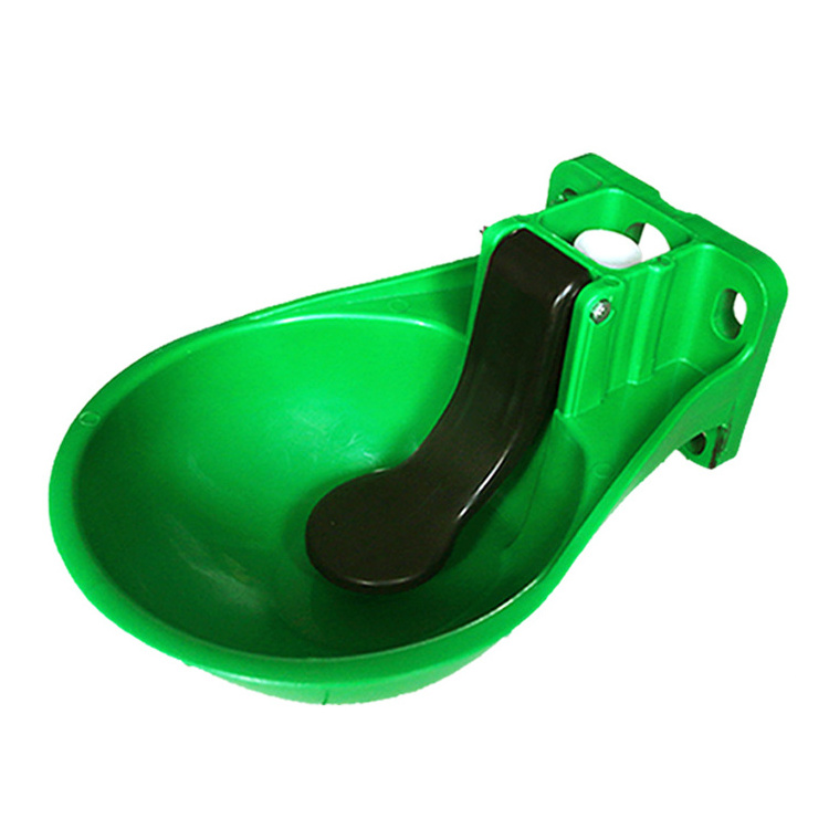 Cheap Price Livestock Plastic Water Bowl Cattle Diary Horse Automatic 4L Drinking Bowl Trough Calf Drinker