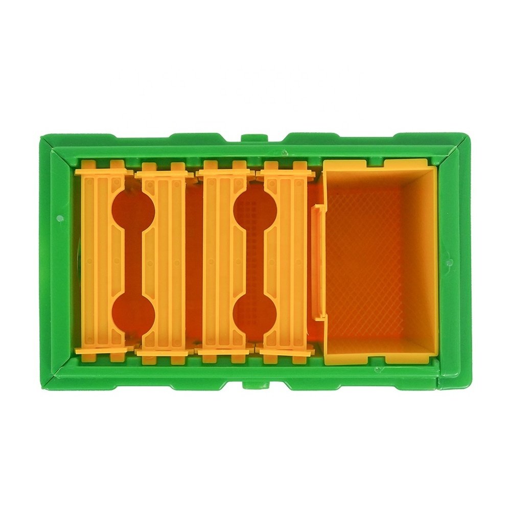 Green Poly Queen Bee Mini Mating Nuc Beehive Box Plastic Mating Nuc Bee Box For Beekeeping