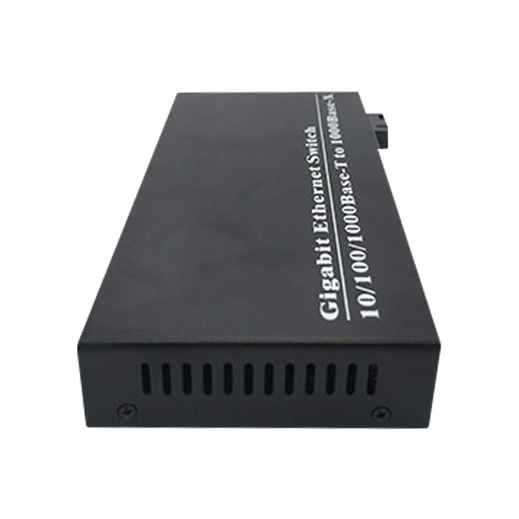 Smart 100/1000base 8 RJ45 Ports to 1 SC Optical Fiber Switch Gigabit Media Converter for cctv cameras