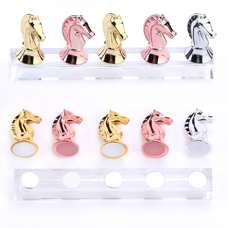 Gold Sliver Rose Magnet Training Base Nail Tips Holder Horse Head Nail Art Practice Display Stand