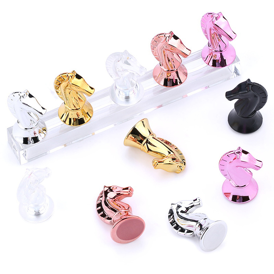 Gold Sliver Rose Magnet Training Base Nail Tips Holder Horse Head Nail Art Practice Display Stand