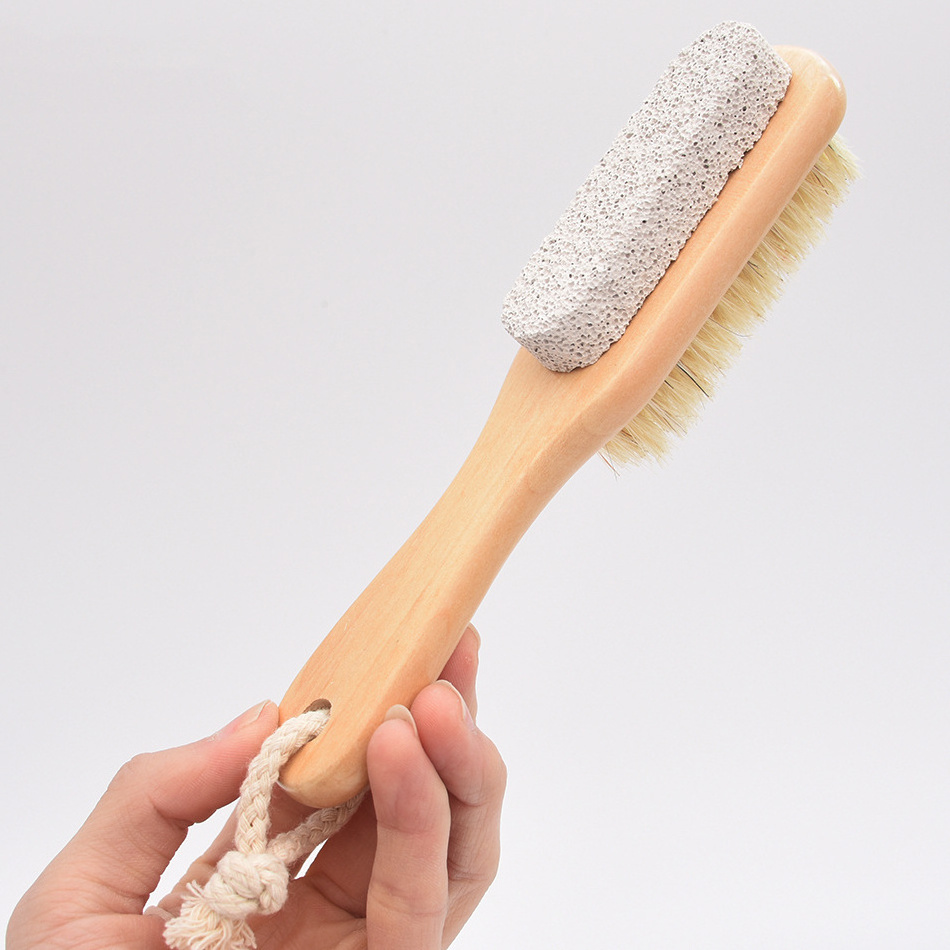 Wholesale 2 in 1 double-sided foot care scrub with wooden handle foot file and pumice stone cleaning brush nail dusting brush