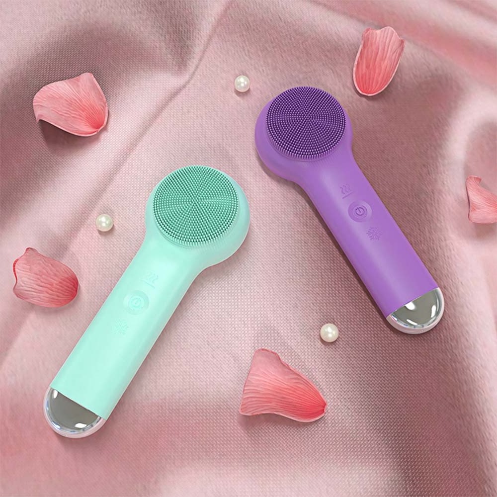 Electric Face Cleaning Brush Silicone Beauty Instrument Roller Massager Waterproof Mini Facial Cleansing Brush