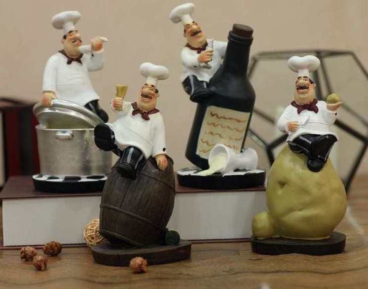 Resin Chef Figures Ornament, Chef Statue Kitchen Decor Figurine Cook Model Statue for Kitchen Restaurant