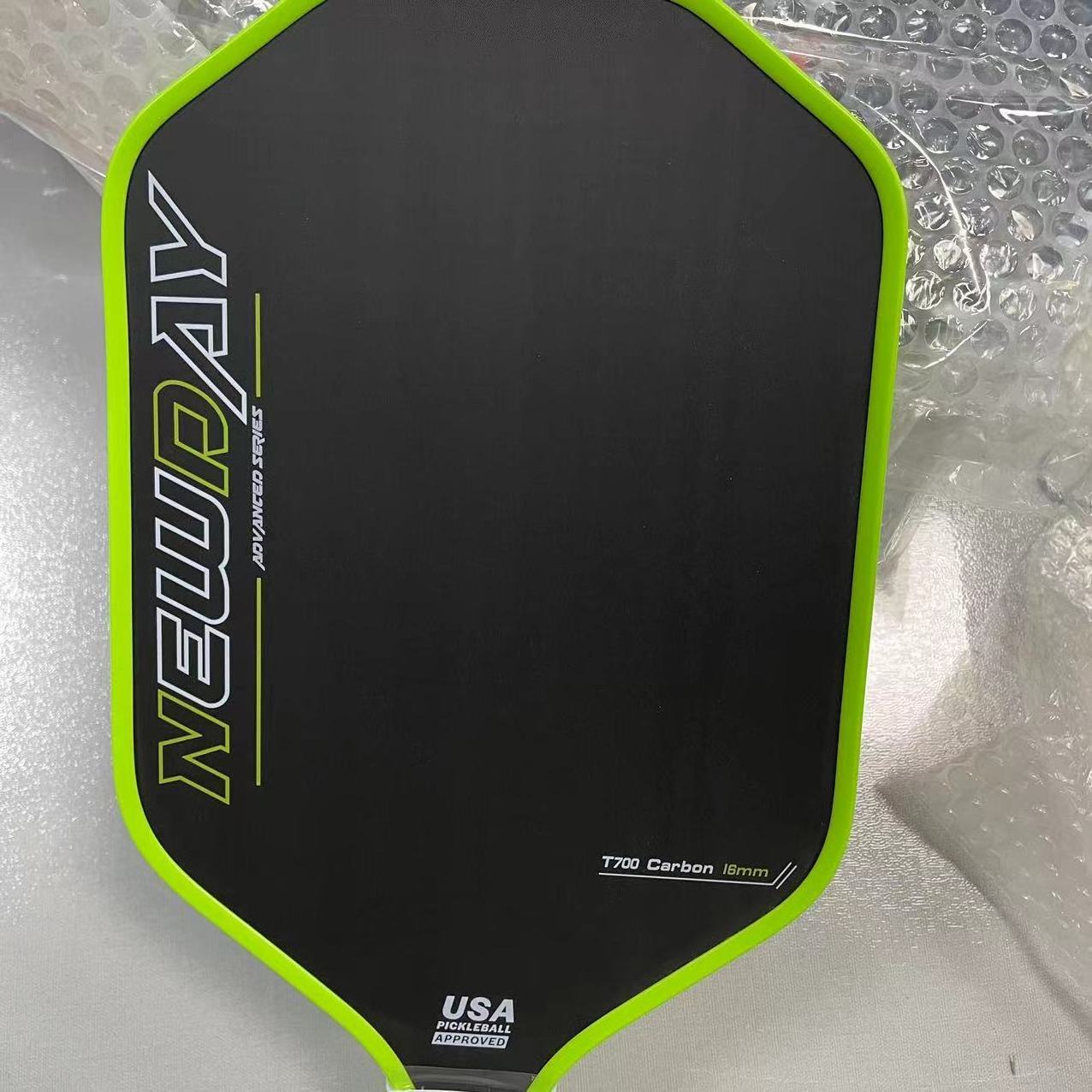 Custom Thermoformed T700 raw carbon fiber pickleball paddle