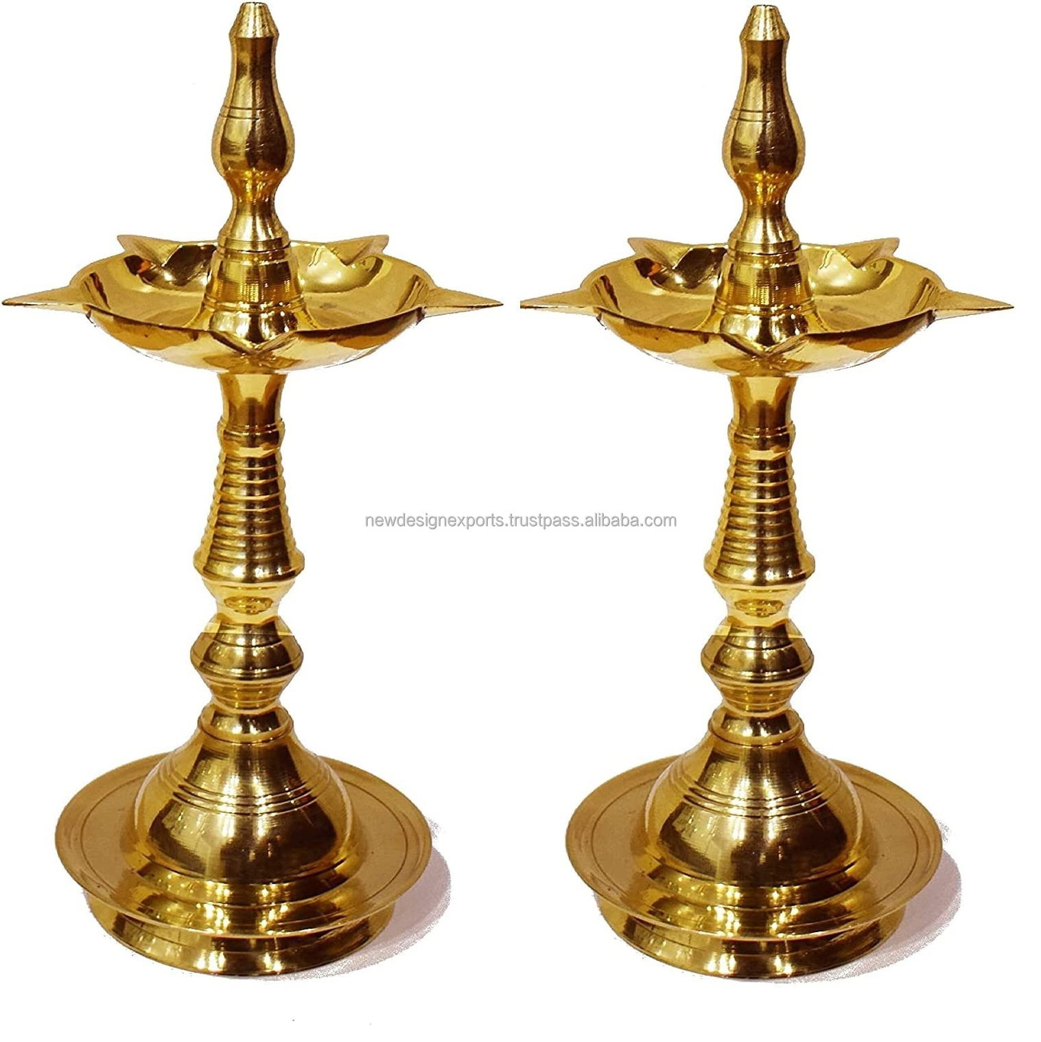 Standing Brass Metal Kerala Diwali Deepak for Puja Traditional Pooja Deepam Diya Oil Lamp Dia Deepawali Indian Gift