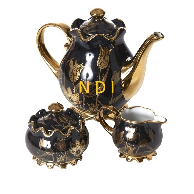 Modern Design Engraving Hotel Restaurant Catering Serving Metal Set New Professional Design Brass Tea Pots Supplier From India