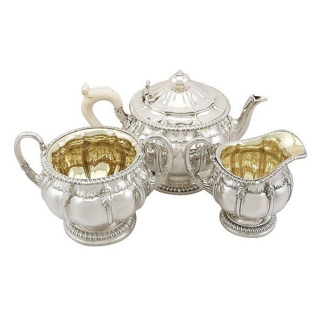 Modern Design Engraving Hotel Restaurant Catering Serving Metal Set New Professional Design Brass Tea Pots Supplier From India