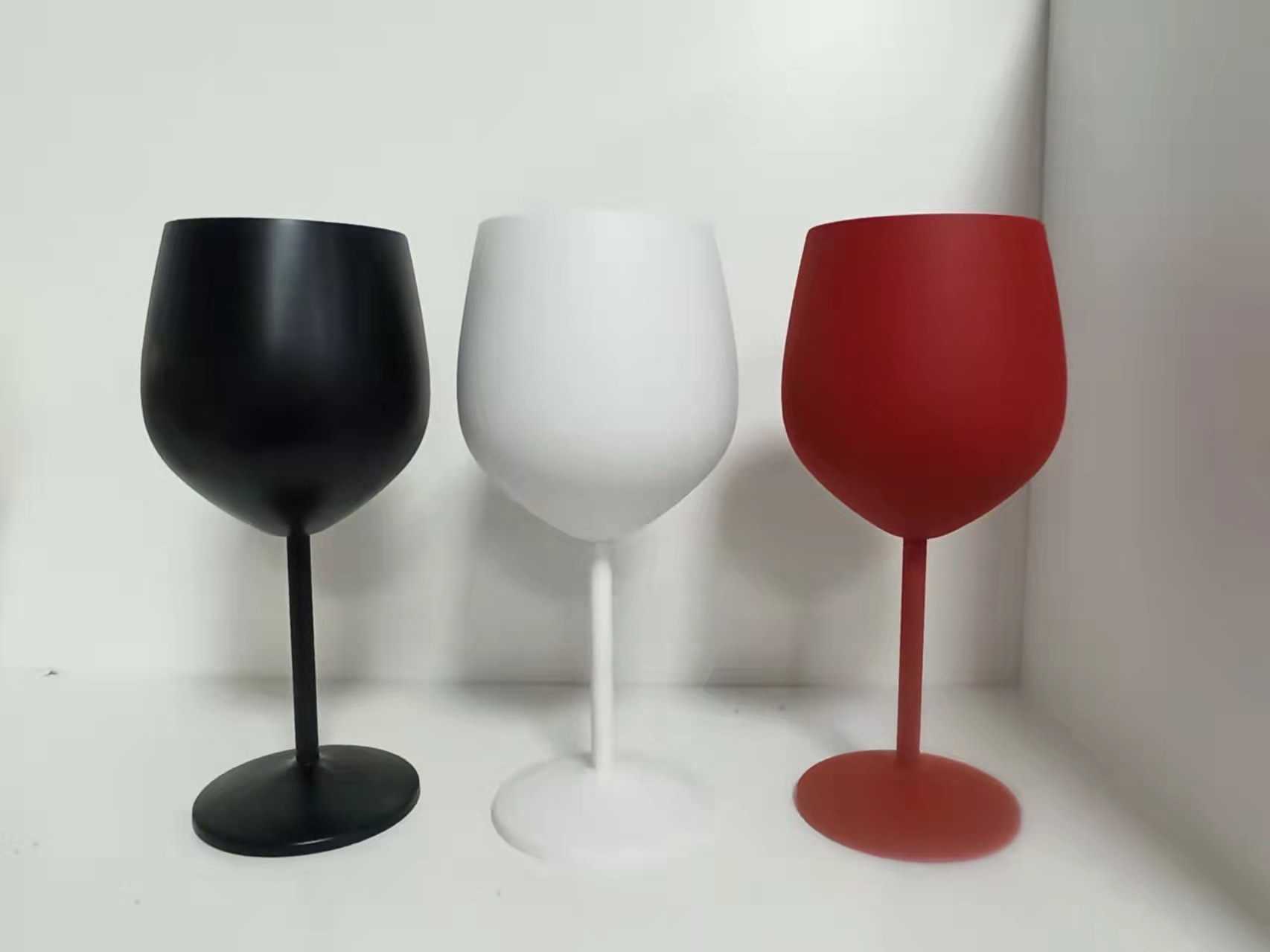 Factory Custom Logo Rose Gold & Black 18oz Stainless Steel Wine Glasses Unbreakable Stemmed Wine Glass Champagne Flute