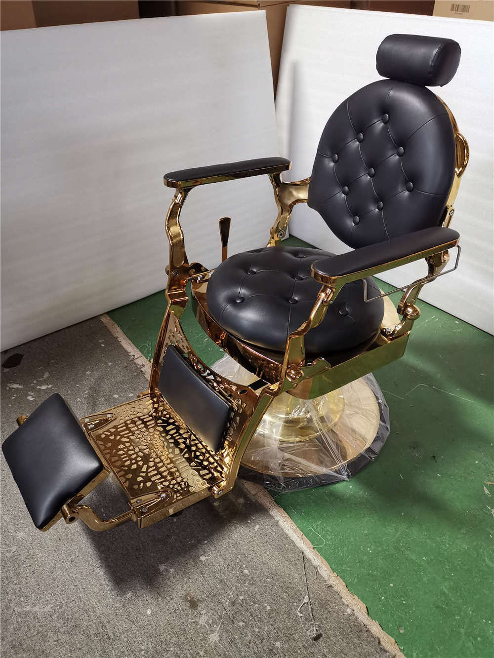 KIKI NEWGAIN High Quality Salon Furniture Heavy Duty Recline Antique Barber salon Chair for beauty shop