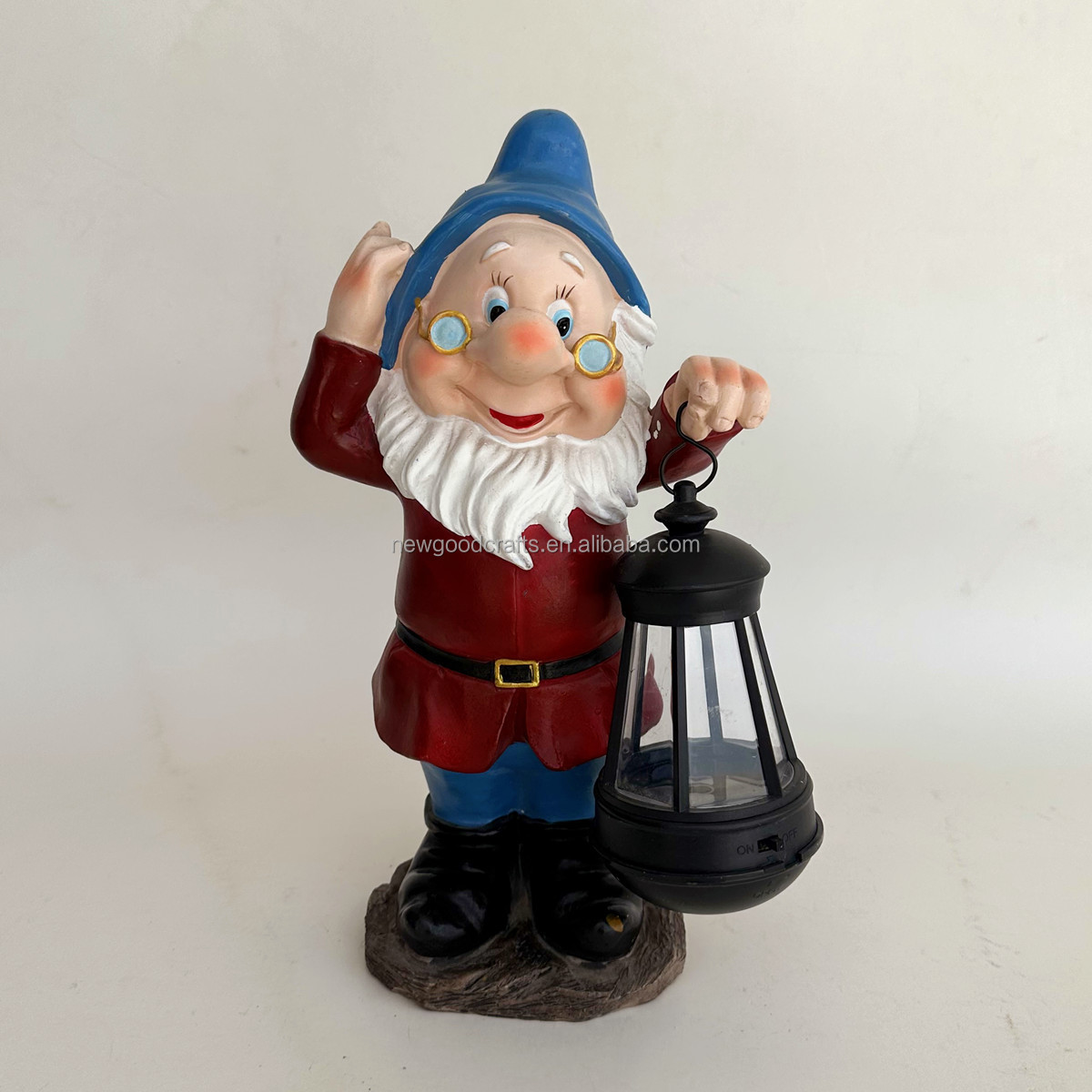 Large Funny Resin Garden Gnome Statue with Solar Lights Outdoor Sculpture Lantern for Yard for Party Gifts