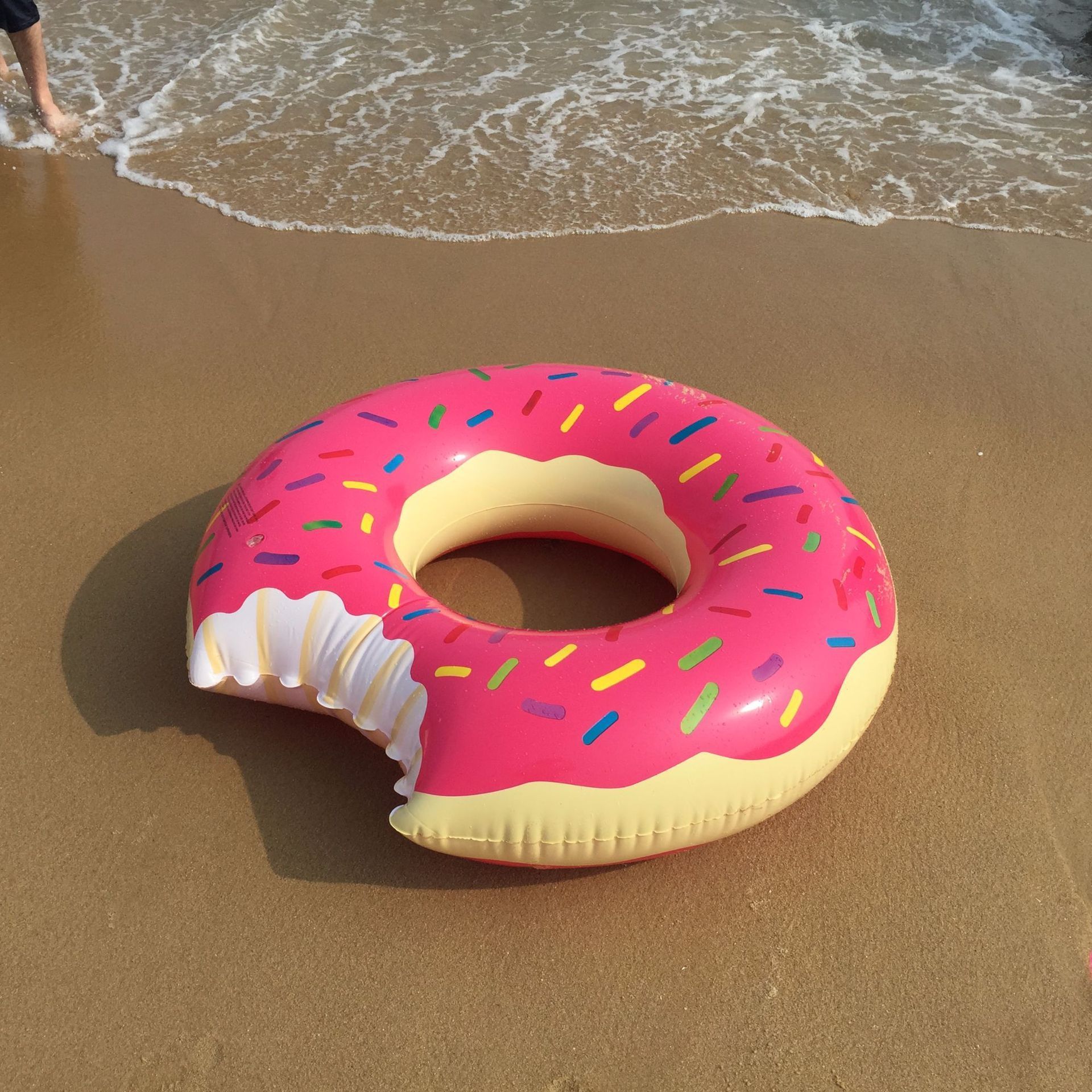 Customized size inflatable swimming pool float inflatable tube adult children swimming ring donut pool float