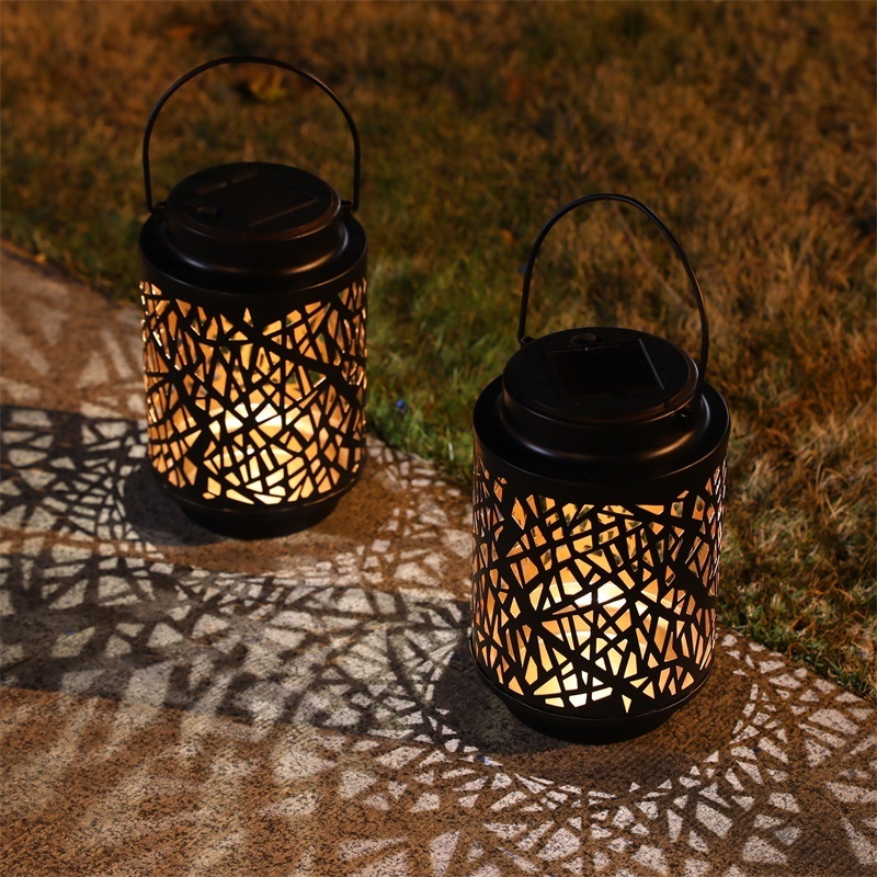 Set of 2 Solar Garden Lantern Lights Outdoor Solar Powered Lights Hanging Garden Decoration Lamp Metal Lantern with Handle