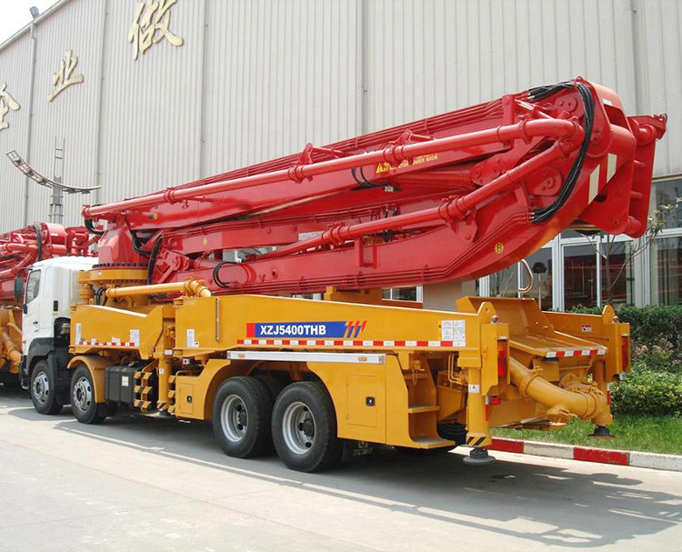 Brand New 43m Hydraulic Boom Truck Mounted Concrete Pump Truck with Parts HB43K