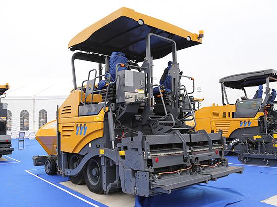 China Top Brand Asphalt Concrete Paver RP603L Wheeled Pavers with 6M Paving Width with Concrete Spreader