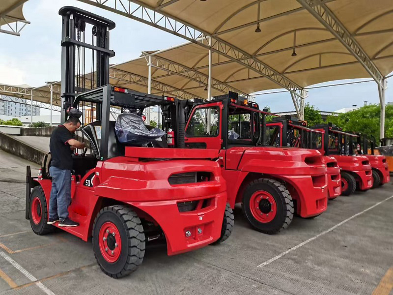 China famous brand High Quality 30 Ton Heavy Forklift CPCD300 with Factory Price for Sale on hot sale