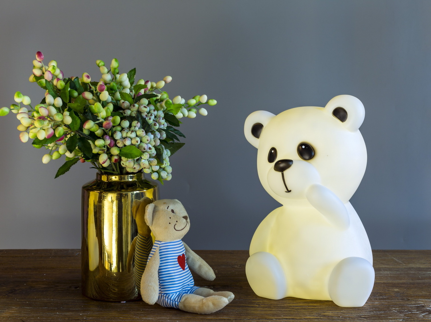 Kanlong Bear cub shaped Kids Bedside LED led Cute Animals shaped plant shaped table Night Lights