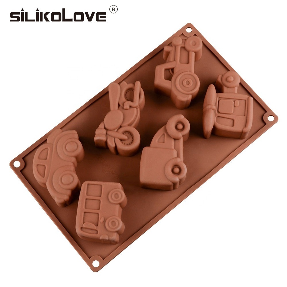 6 Cavity Cartoon Car Shape Silicone Chocolate mould Cookie Ice Jelly Baking Mould Sugar Craft Fondant Cake Decorating Tools