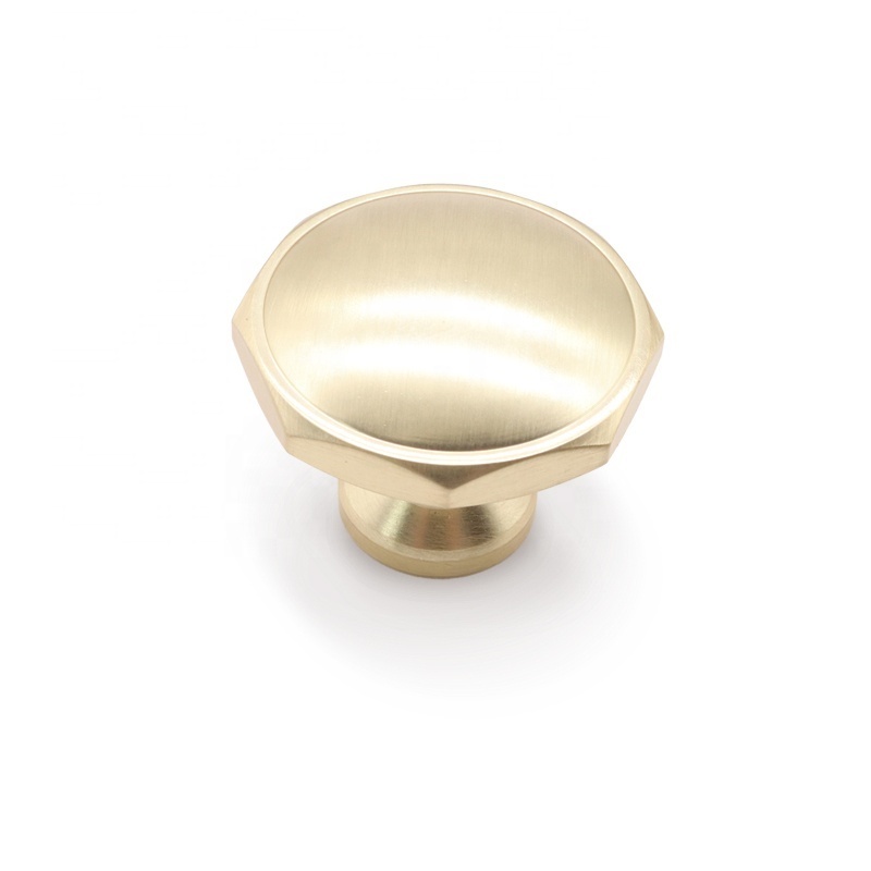 ULW China Manufacturer European Market Best-Selling Brushed Gold Hardware Door Kitchen Drawer Cabinet Pulls Handles and Knobs