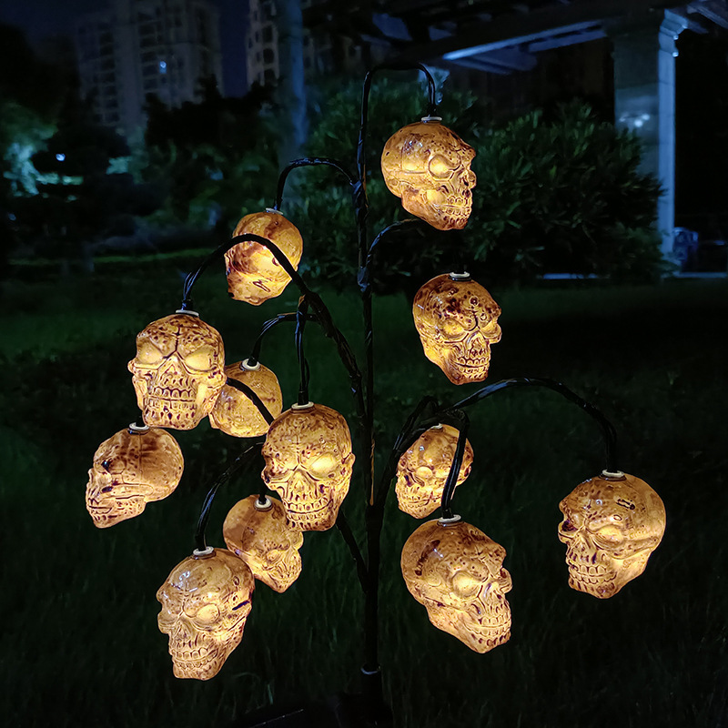 2023 New Waterproof Outdoor Pathway Patio Yard Party Skull Spider Bat Ghost Decoration Led Solar Garden Halloween Lights