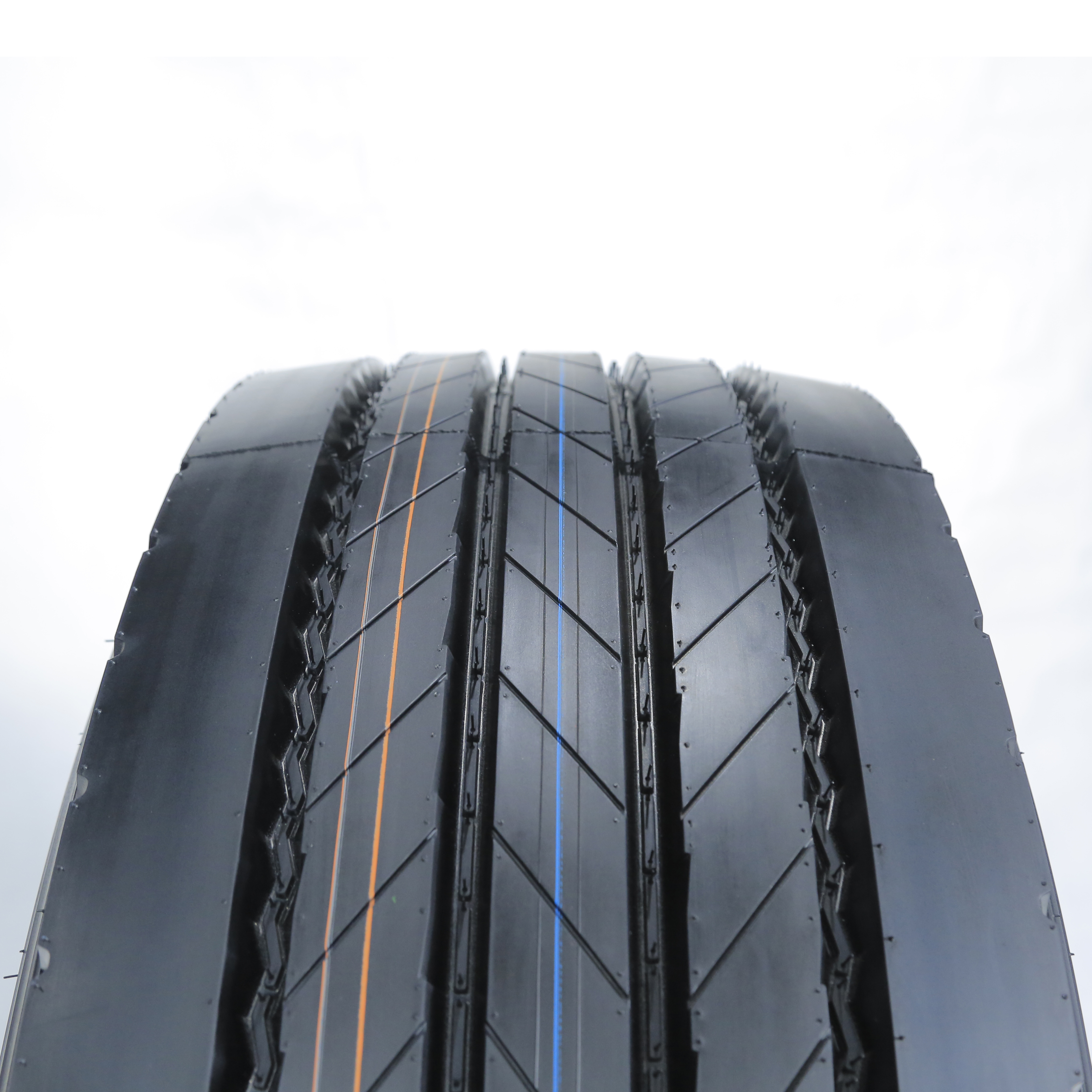 Russia Market Heavy Truck Tyre Joyall Brand 385/65R22.5  A610 164J Truck Tires For Sale