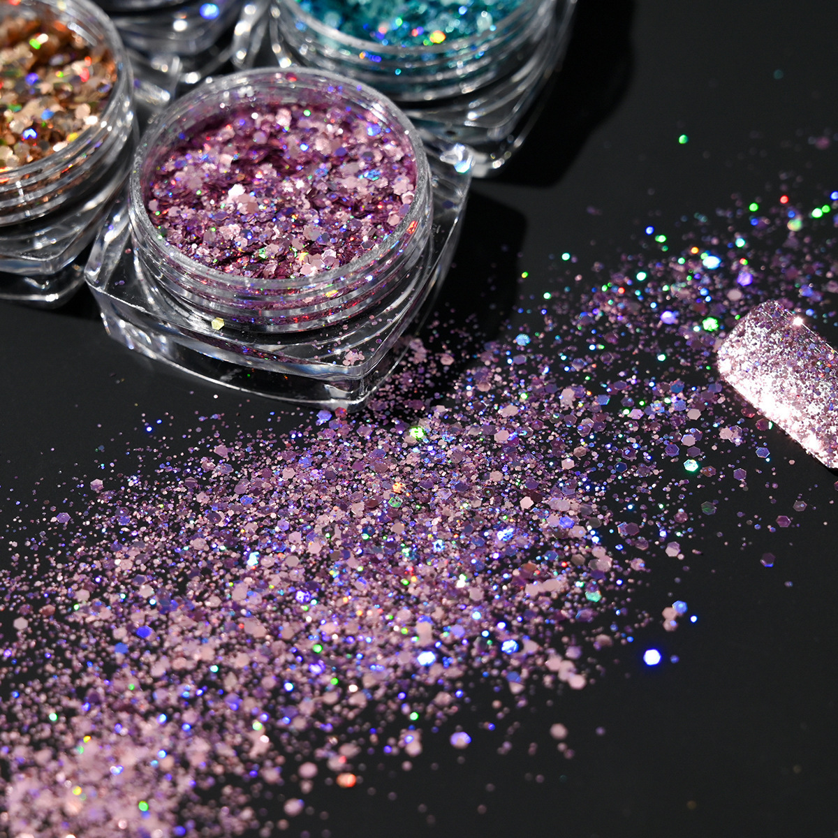 Wholesale Colorful Cosmetic Grade Holographic Glitter Polyester Holographic Chunky Bulk Glitter for Decoration