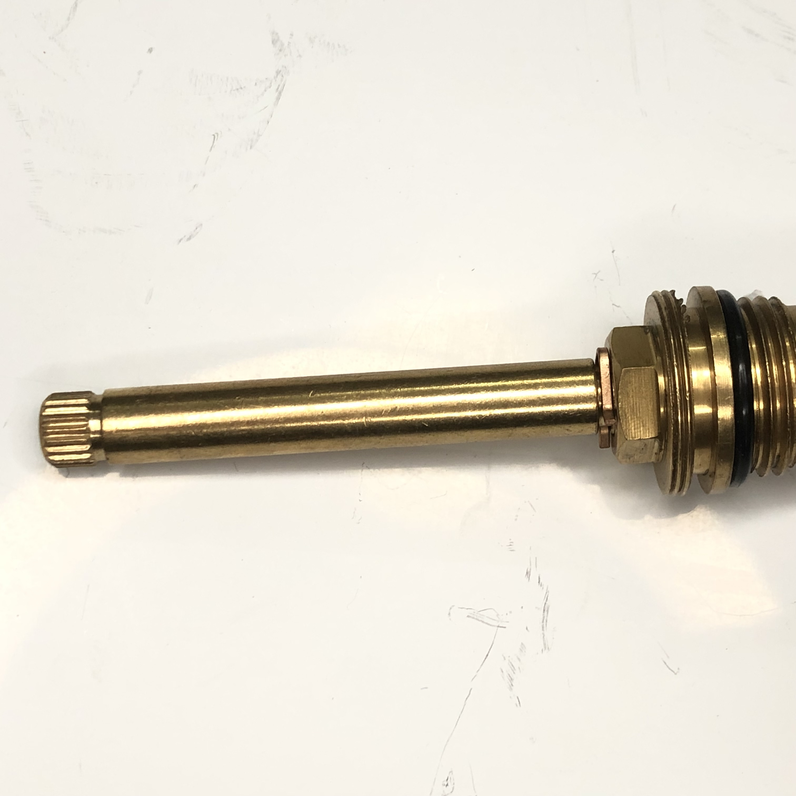 Brass ceramic faucet cartridge ceramic disc brass cartridge Suitable for faucets in kitchens, bathrooms, washbasins, etc.