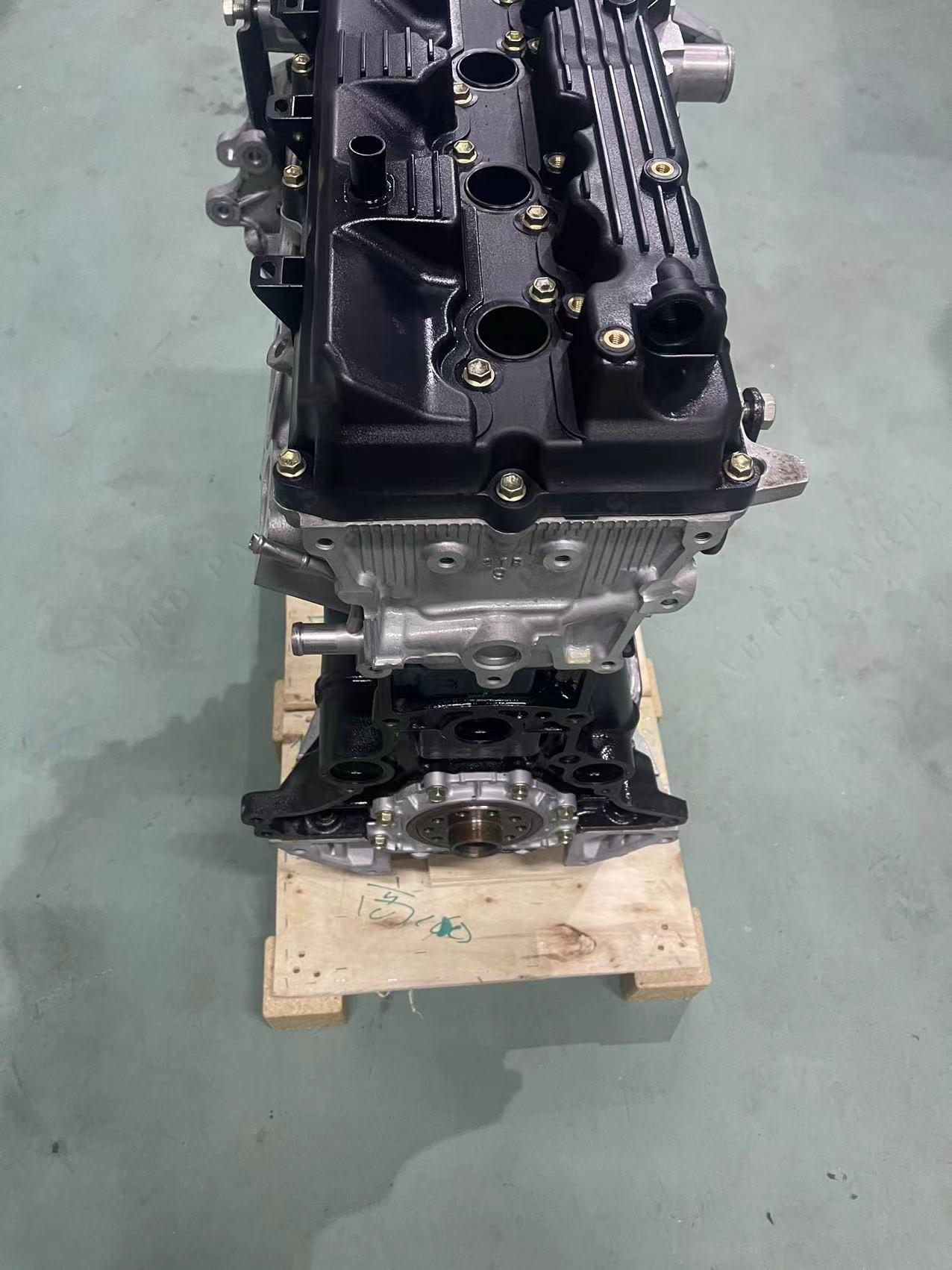 Newpars auto parts prado  2TR engine Toyota 2tr-EGR cylinder block  2TR-FE engine 1RZ 2TR long block 2RZ 1KD 2KD 1GR  3L 5L moto