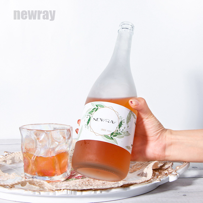 High-end Transparent Round Champagne Soft Drink Mineral Water Sake Glass Bottle For Beverage With Aluminum Cover