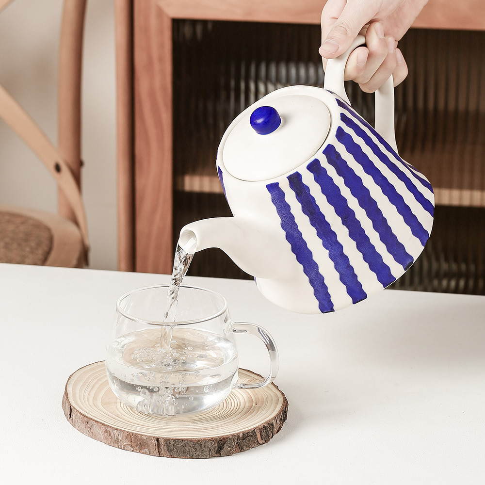 36oz Tetera Modern Design Blue and White Chinese Tea Pot Wholesale Ceramic Teapots Porcelain Tea Kettle with Lid