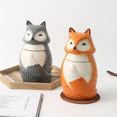 Custom Cartoon Hand-Painted Ceramic Animal Shape Cookie Jar Fox Shaped Food Jar Storage Container Ceramic Canister