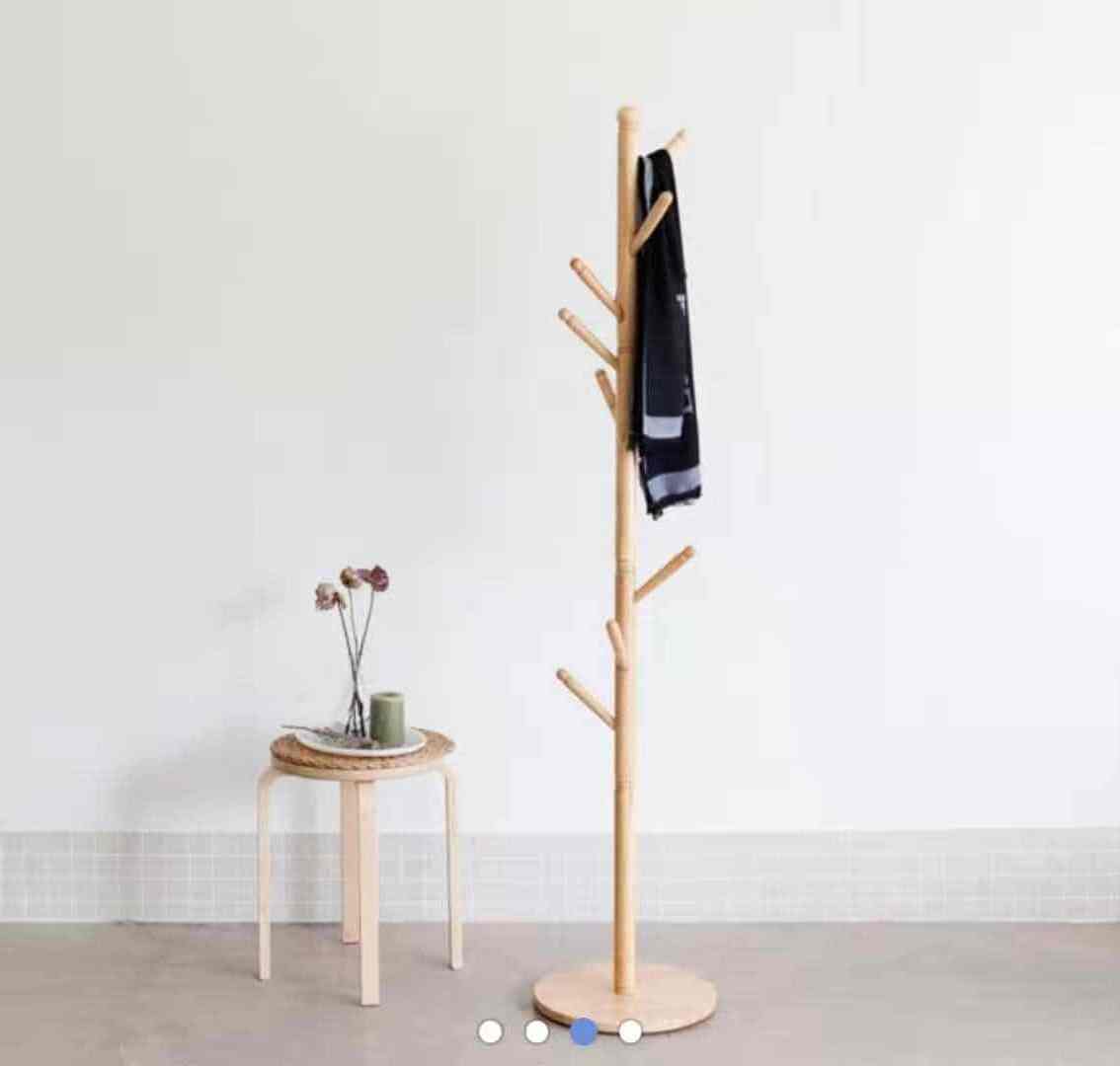 Display Racks Rubber Wood Material Hanging tree for coat hat rack