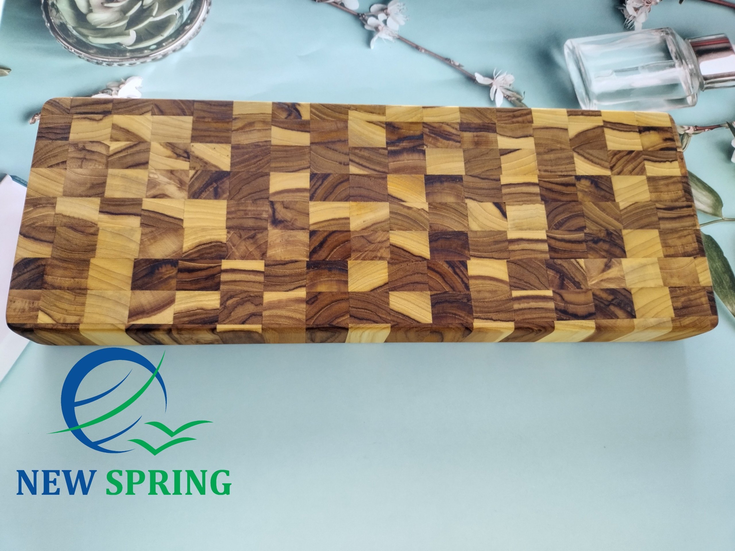 Premium Teak Wood Cutting board 100% Food Grade Material Glue and Oils