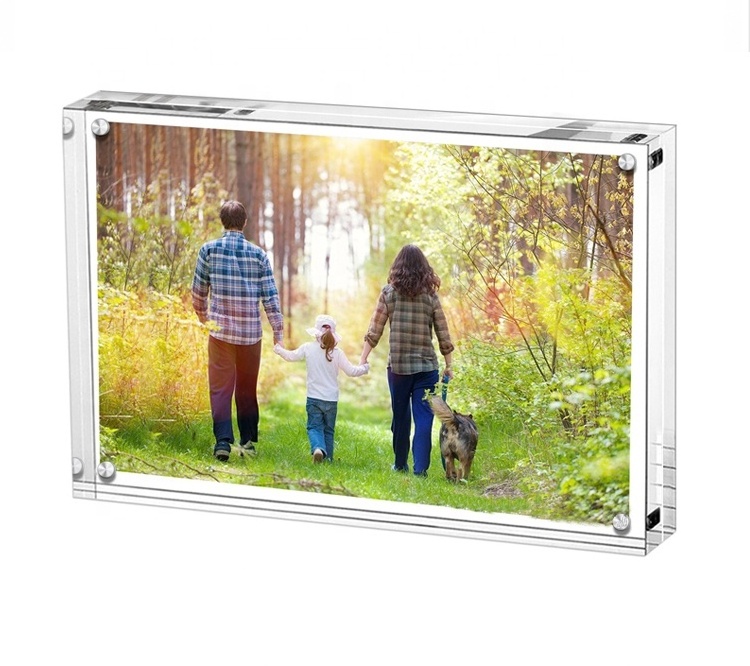 4x6 Magnetic acrylic photo frame