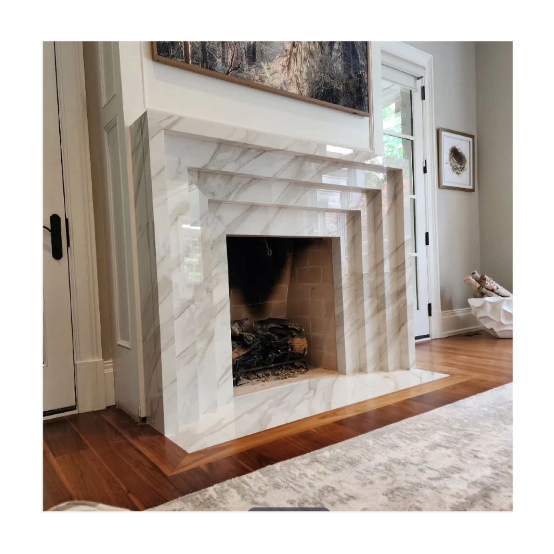 Newstar Indoor Decoration Modern Modern Fireplace 3D Fireplace Surround Home White Marble Fireplace Mantel