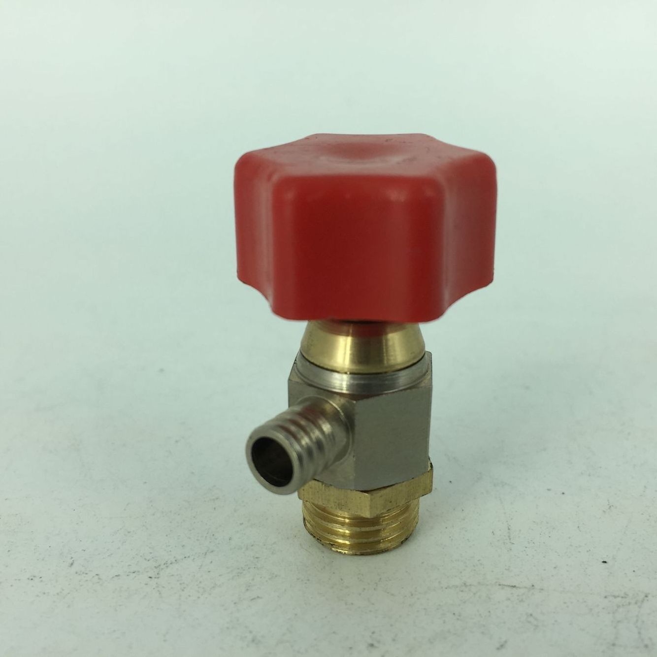 Factory wholesale radiator exhaust valve manual exhaust valve ground heating water distributor