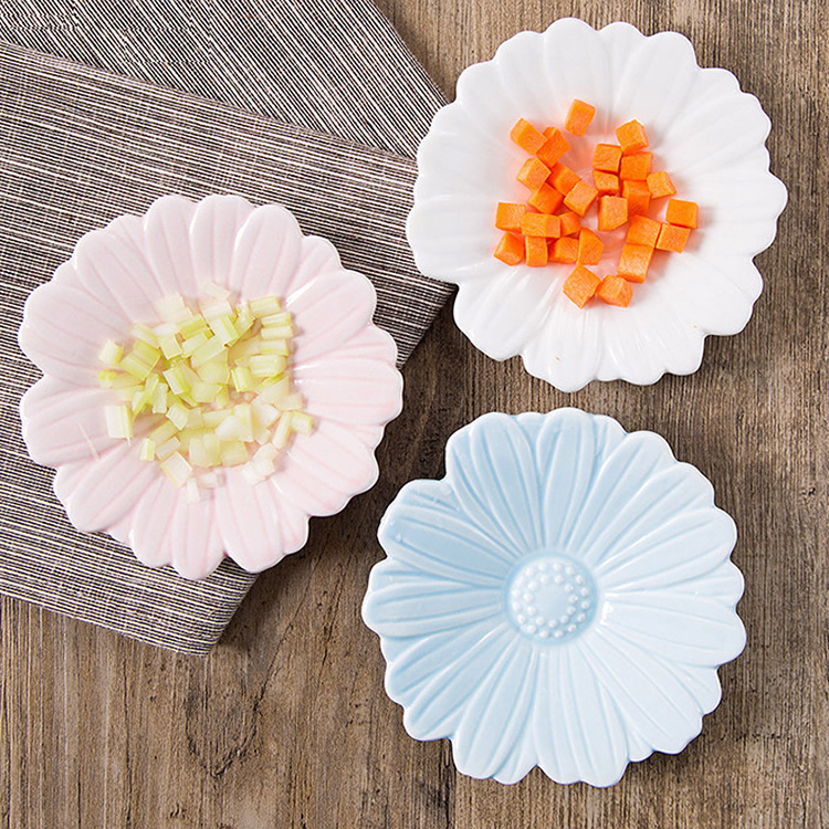 Ceramic Flower Sauce Dish 4 Colors Side Dish Japanese Sushi Soy Seasoning Snack Plates