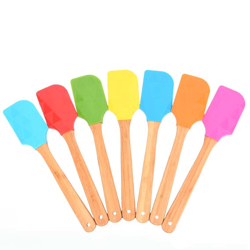 Yongli Silicone Spatula Wooden Handle Non-Stick Kitchen Utensils for Baking and Cooking, Heat Resistant Silicone Scraper