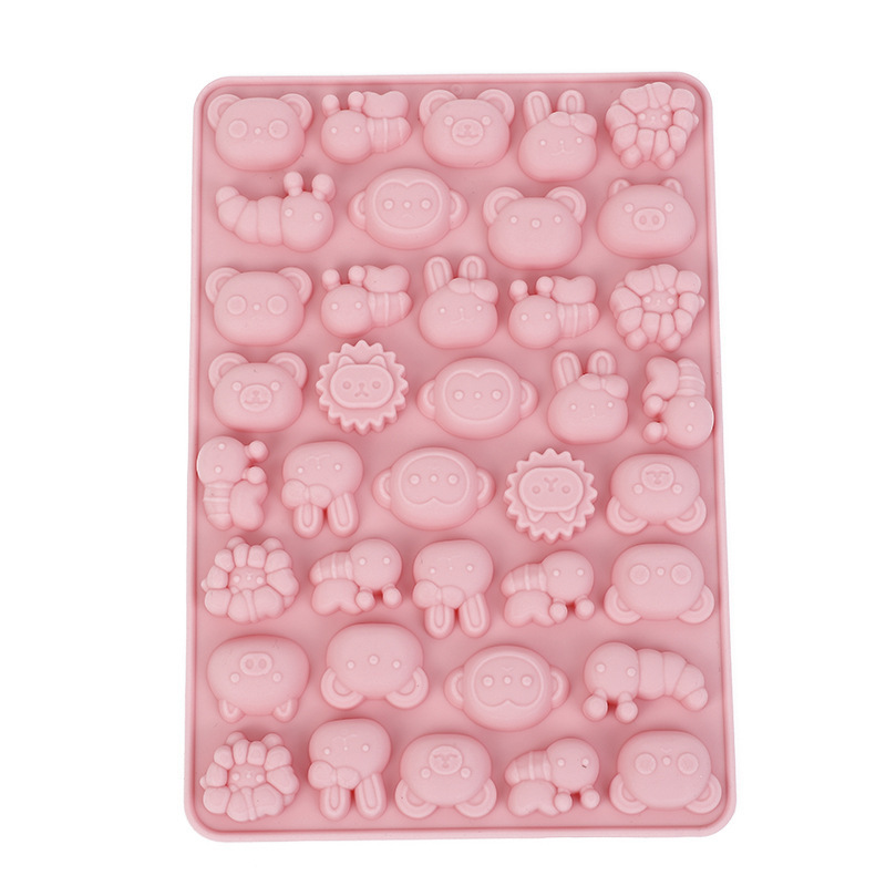 Yongli TG008 40 Cavities Cartoon Gummy Mold Custom Silicone Molds For Gummies Chocolate Gummy Mold Trays