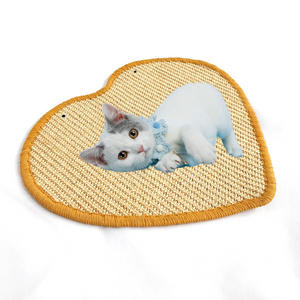 Heart-shaped Sisal Cat Scratching Board, Wear-resistant and Slip-proof, Comfortable Scratching Experience without Hurting Claws